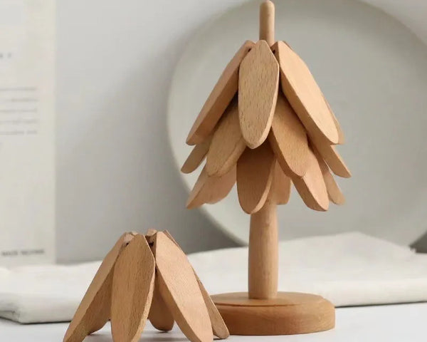 LeafStand™ – Hochwertiger Holz-Untersetzer für stilvolle Tischdekoration