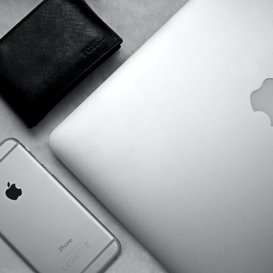 GADGETS & MUST-HAVES