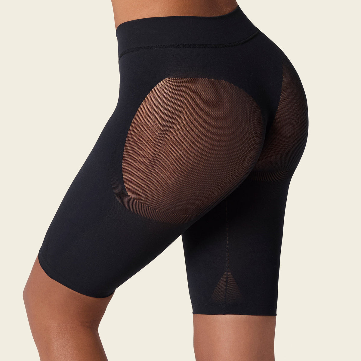 Gut sitzende, unsichtbare Shorts zur Po-Straffung
