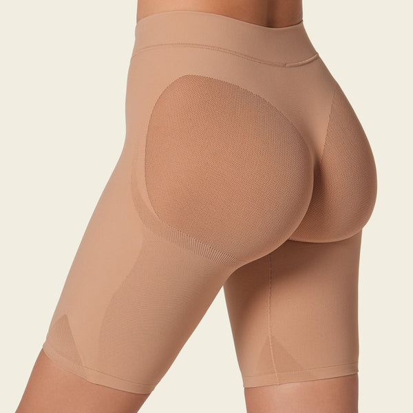 Gut sitzende, unsichtbare Shorts zur Po-Straffung
