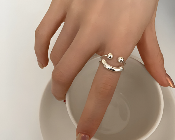 50% RABATT | HappyRing™ - smiley Verstellbarer Ring [Letzter Tag Rabatt]