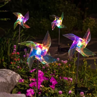 1+1 GRATIS | SpinGlow – Farbenspiel & Bewegung für deinen Garten bei Nacht