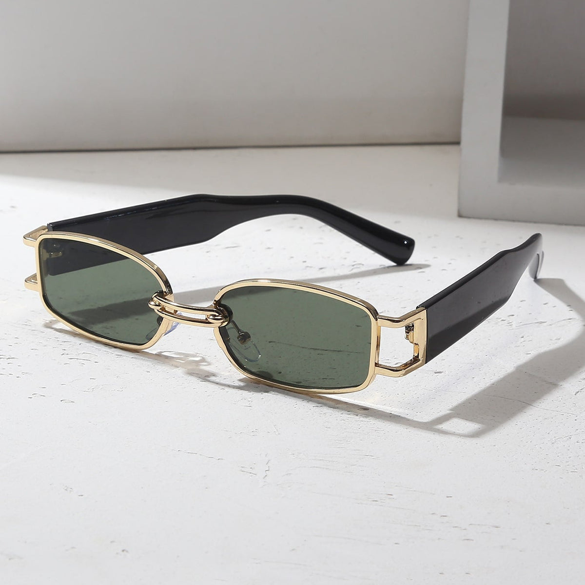 Mode Brille mit metallischem Rahmen