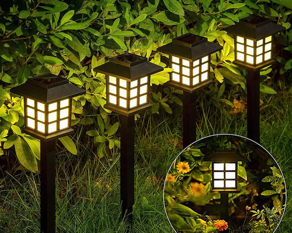2+2 GRATIS | LuminaQuad - Solar LED Gartenlampe [Letzter Tag Rabatt]