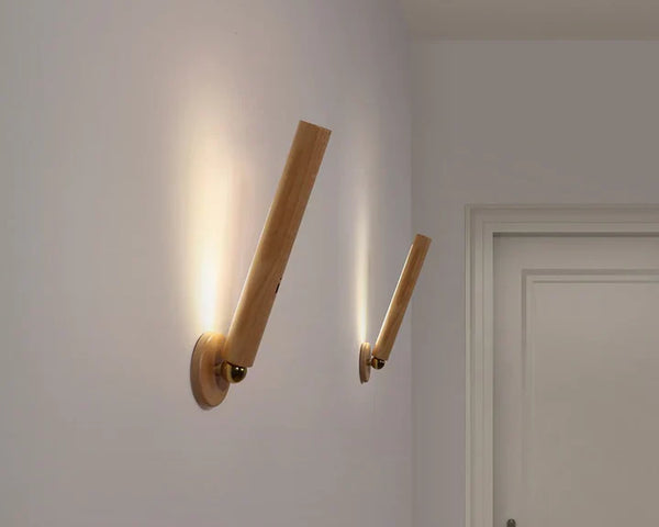 TimberGlow - Wandleuchte aus Holz
