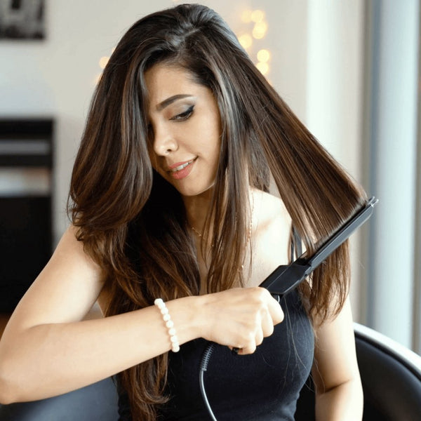 SilkSmooth™ Erreiche glänzendes, glattes Haar mit diesem hochwertigen Tourmalin-Styler