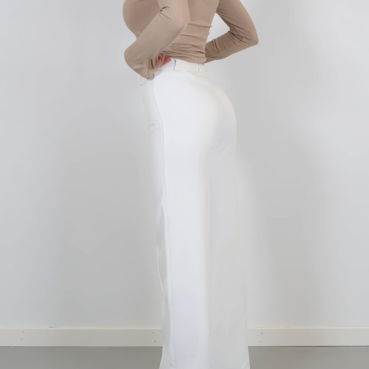 Sophia™ | Ausgestellte Hose mit hoher Taille