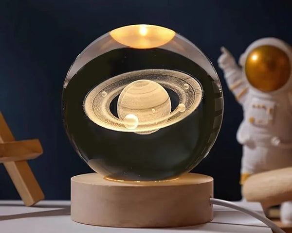 LumiOrbit™ Kristallkugel mit 3D-Licht | Magische Weltraum-Atmosphäre & Stimmungsvolle Beleuchtung