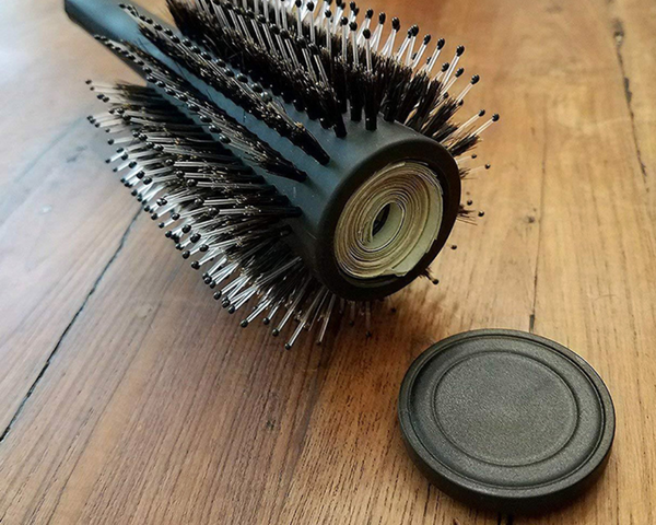 FinanceBrush™ – Bürstenkamm mit Geheimfach für Ihre Wertsachen