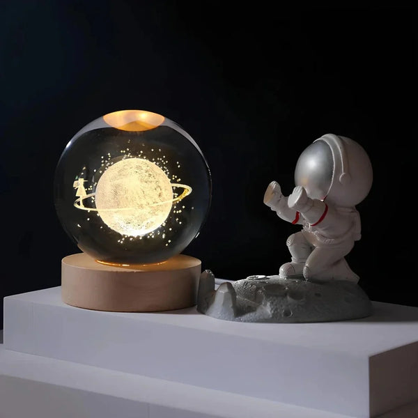 LumiOrbit™ Kristallkugel mit 3D-Licht | Magische Weltraum-Atmosphäre & Stimmungsvolle Beleuchtung
