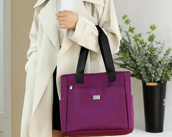 Carry™ - Tragen Sie Ihre Habseligkeiten und bleiben Sie dabei modisch