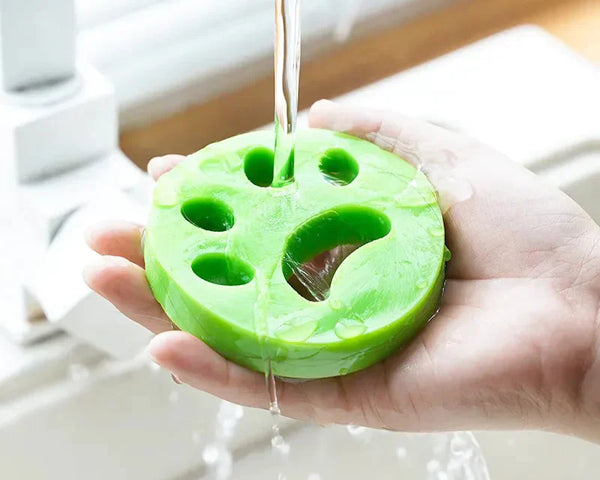 EasyPaws™ - Spare Zeit, Waschmittel und Wasser und genieße haarfreie Kleidung und Wäsche