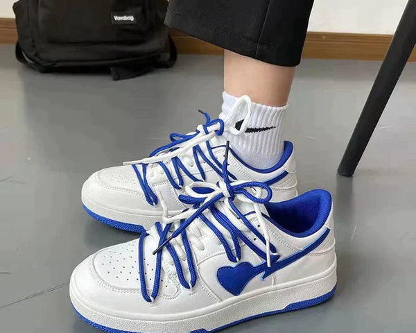 BellaHeart™ Sneakers