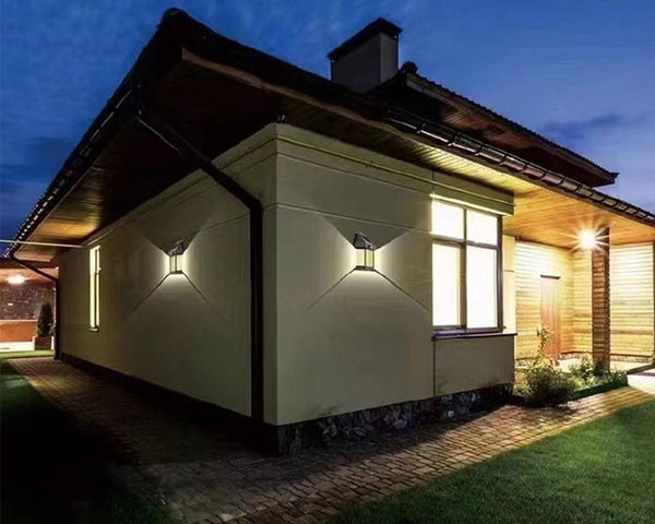 Intelligente Solar-Wandleuchte