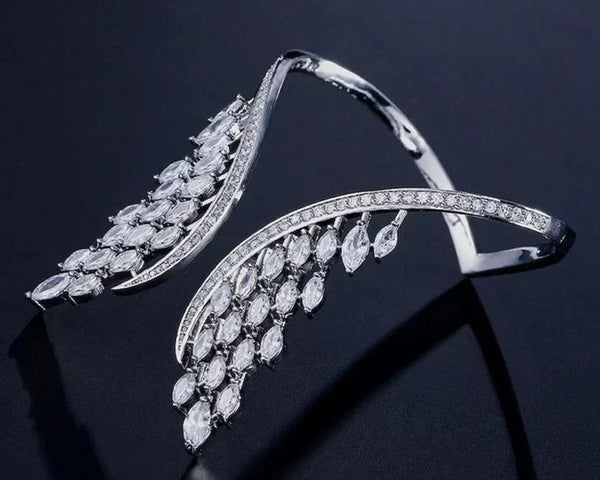 50% RABATT | EleganceWings™ - Engelsflügel Legierung Ring & Armband [Letzter Tag Rabatt]