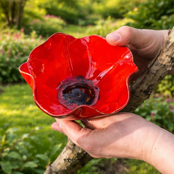 NaturaBloom™ Florale Gartenskulptur – Elegante Gartendekoration für Vögel & Bestäuber