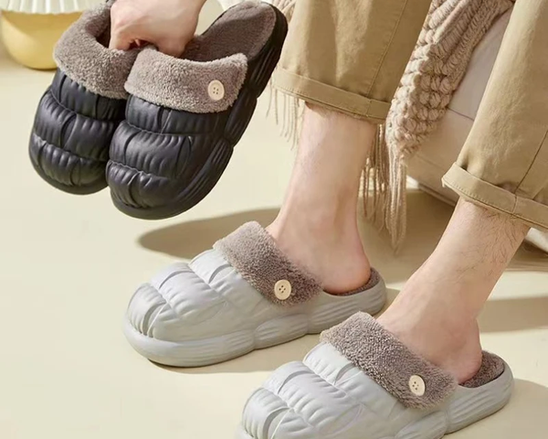 ComfyPlush™ - Warme, weiche und bequeme Hausschuhe