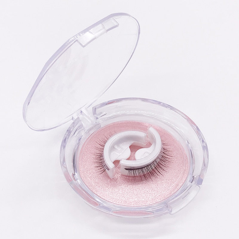 Stylash™ Wiederverwendbare Selbstklebende Falsche Wimpern (1+1 GRATIS)