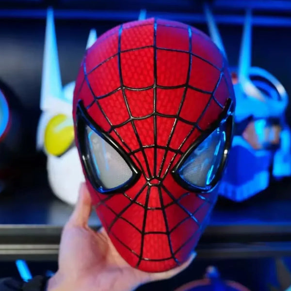 WebVanta™ Spider-Man Maske mit beweglichen Augen | LED-Licht & Realistischer Cosplay-Look