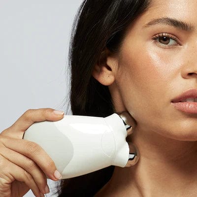 RevitaTone™ Microcurrent Gesichtswasser (Nur heute 50% Rabatt)