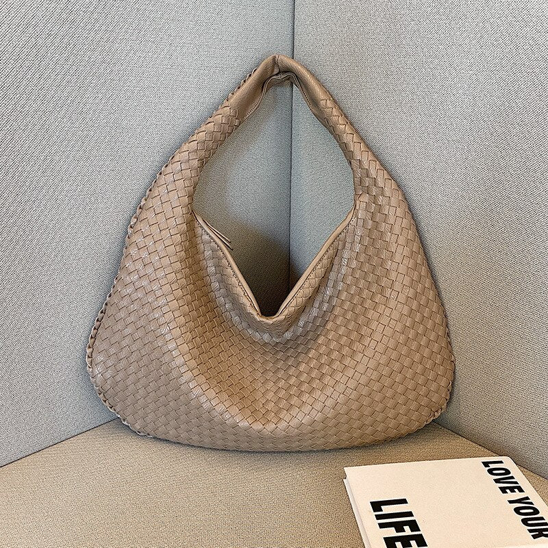 Sophia™ | Elegante Lederschultertasche