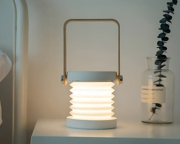 50% Rabatt | LuminaTwist - Zusammenklappbare LED-Nachtlampe