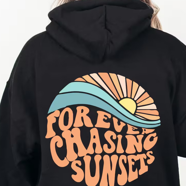 Kyra | Bequemes Kapuzenpulli "Forever chasing sunsets"