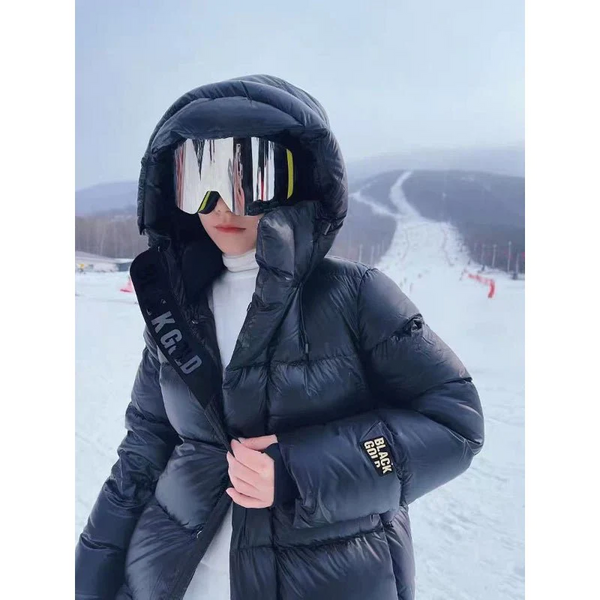 Phoebe™ Lange Daunenjacke – Ihr modischer Begleiter für Herbst und Winter