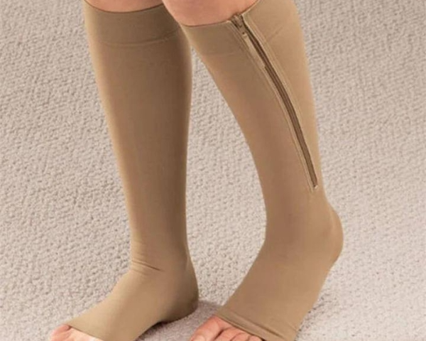 ReißverschlussPassform™ Kompressionssocken mit Reißverschluss