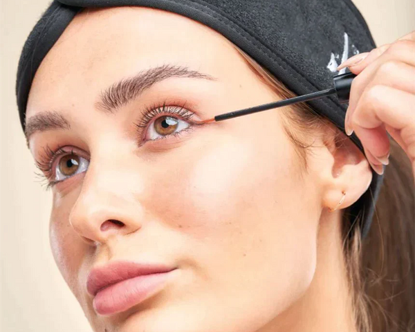 WimpernBlüte™ Garantiert üppige Wimpern (1+1 Gratis)