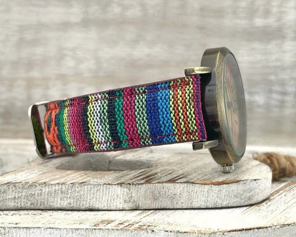 50% RABATT | Mehrfarbige Regenbogen-Muster Uhr