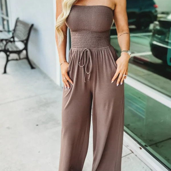 Olivia™ | Schulterfreier Overall Mit Rüschen