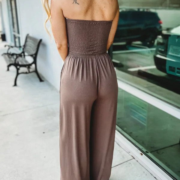 Olivia™ | Schulterfreier Overall Mit Rüschen