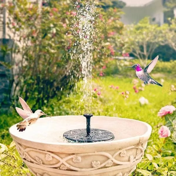 FloraLume™ Solar-Wasserspiel | Natürliche Gartenatmosphäre & beruhigendes Wasserspiel