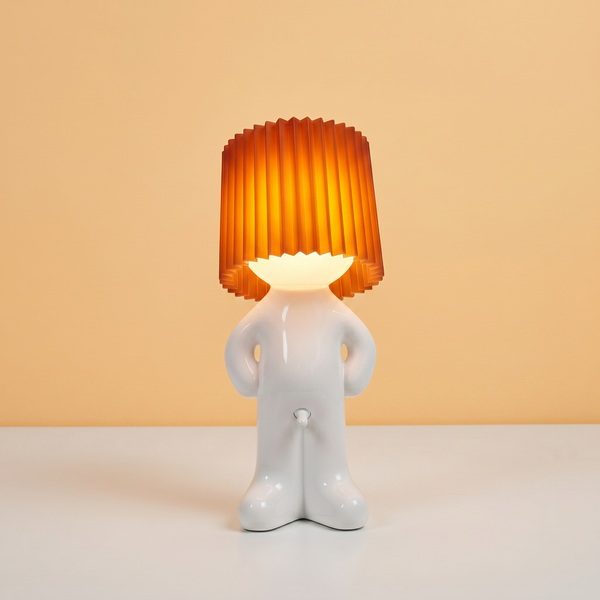 Verschönern Sie Ihr Zuhause mit dem verspielten Charme von Lampen-Larry!
