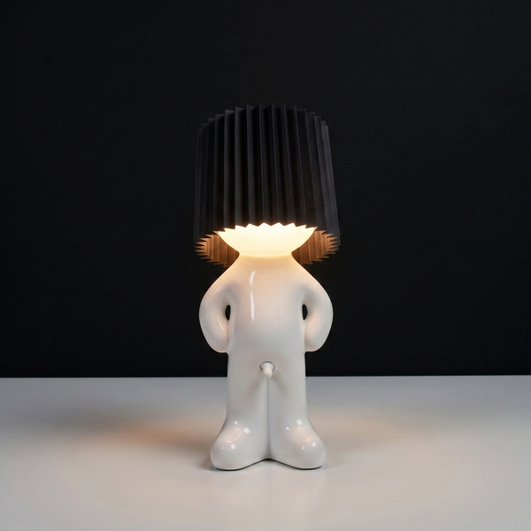 Verschönern Sie Ihr Zuhause mit dem verspielten Charme von Lampen-Larry!