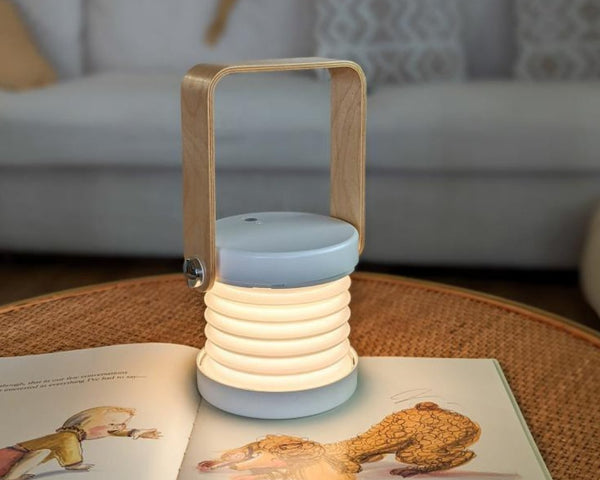 FoldaLantern™ - Die moderne, multifunktionale Faltlaterne für jede Gelegenheit