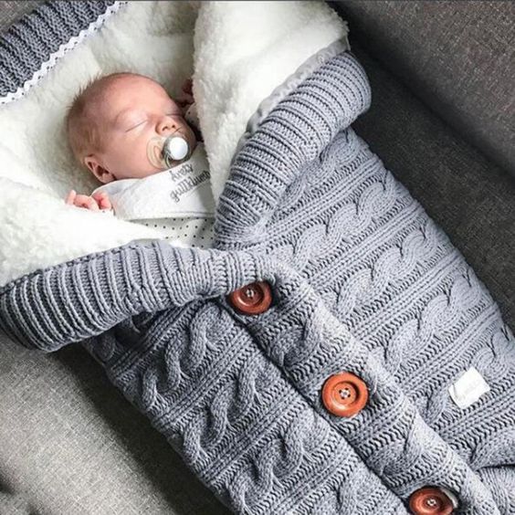 LittleSleep™ - Wärmender, gestrickter Winterschlafsack für Babys