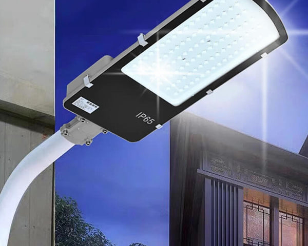 LumiStreet - Leistungsstarke Solarbeleuchtung für den Außenbereich