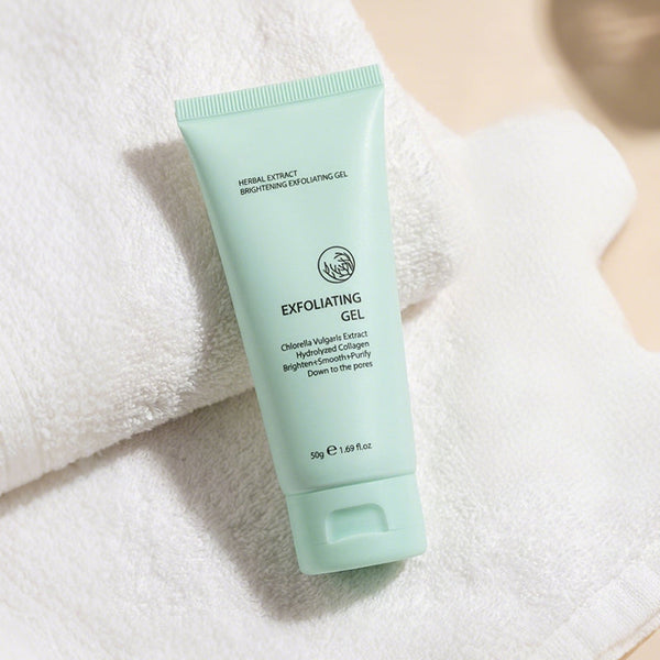 PureGlow™ Kräuter-Peeling Gel – Für Glatte, Strahlende & Reine Haut